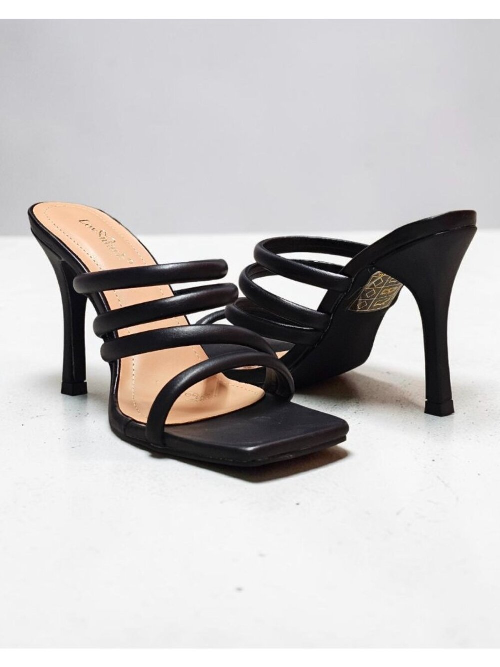 Strappy Black High Heel Sandals With Square Toe Design For Women